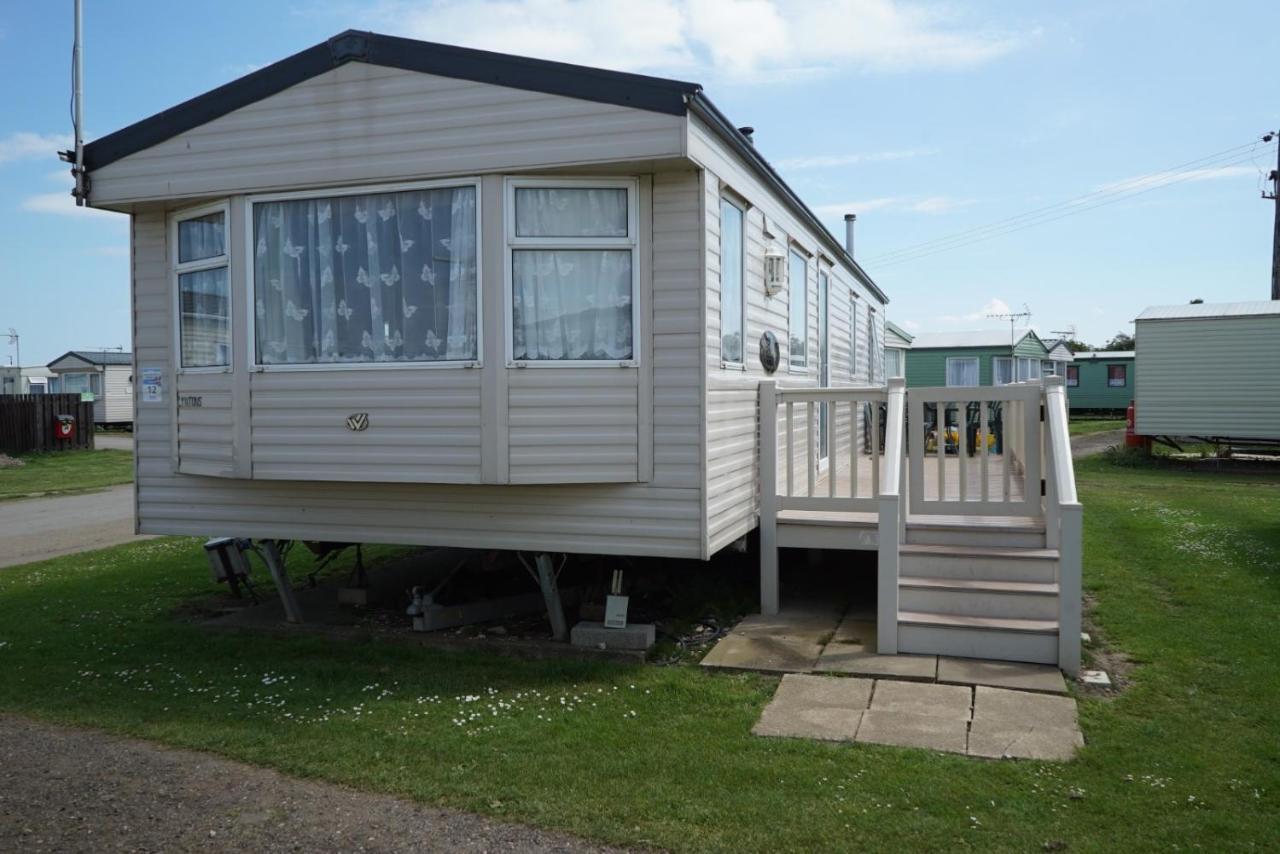 Lyntons 3 Bedroom Caravan Pets Stay Free Linen Included Heacham Exterior photo